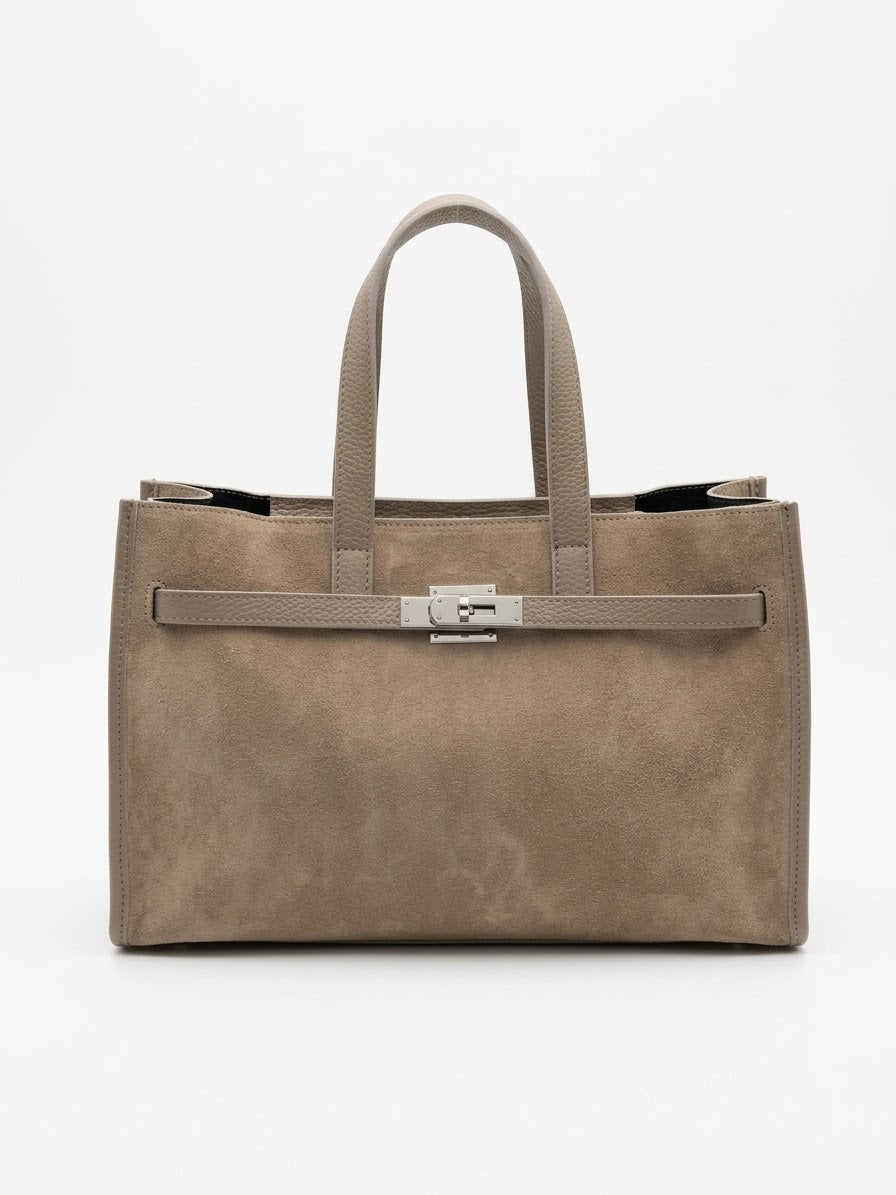 Elesa | Timeless Heritage, Everyday Elegance